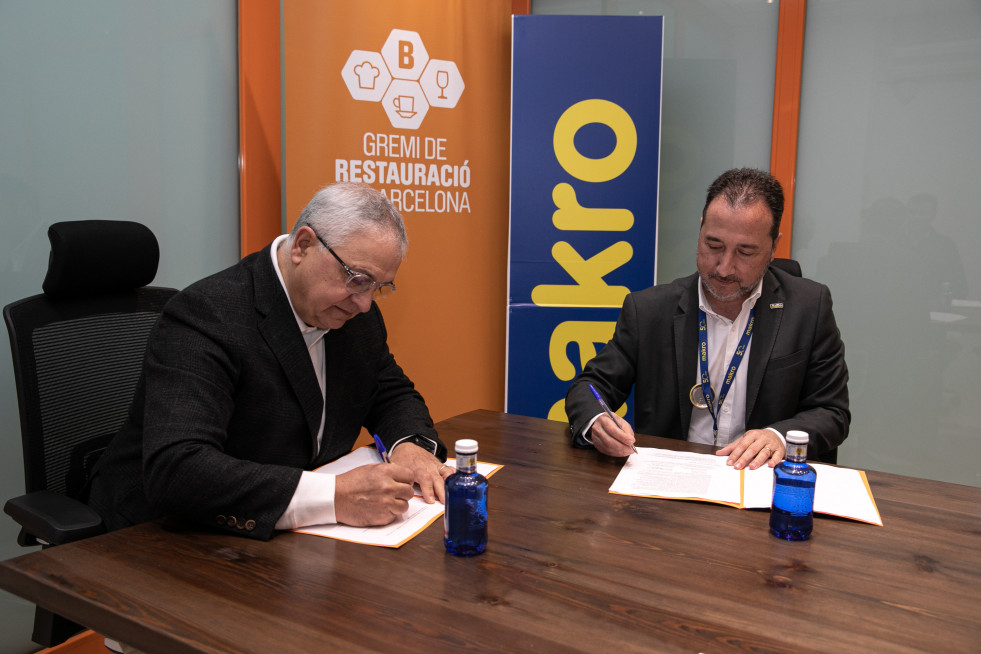 Firma acuerdo Makro & GREMI